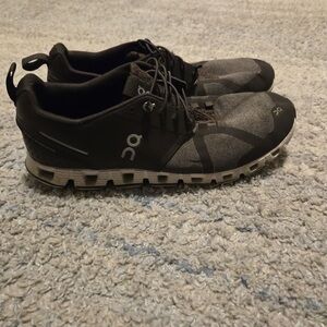 ON CLOUD X 5 Men's Athletic Sneaker Shoes